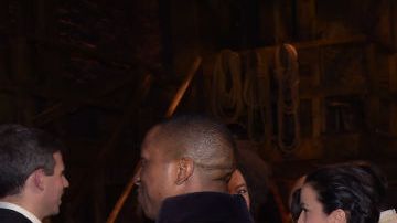 Lin-Manuel-Miranda-with-Grammy-Award-for-Hamilton