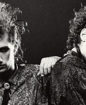 Creative Commons "Soda Stereo" is licensed under CC BY 2.0