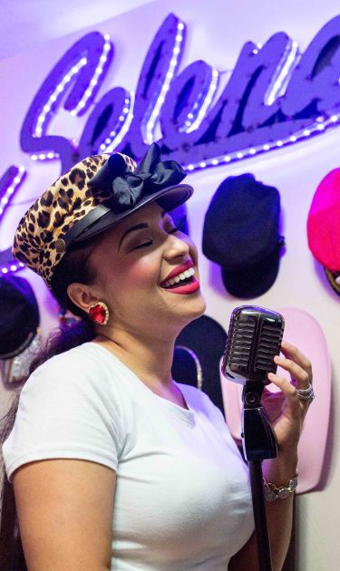 Amanda Solis from Texas City in her Selena themed room. Photo by Jessica Alvarenga for Remezcla