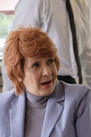 Photo by Tyler Golden. Courtesy of the CW Network