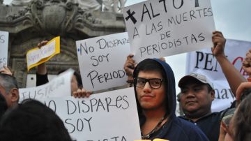 Creative Commons "Veladoras por la libertad de prensa” by ProtoplasmaKid is licensed under CC BY 4.0