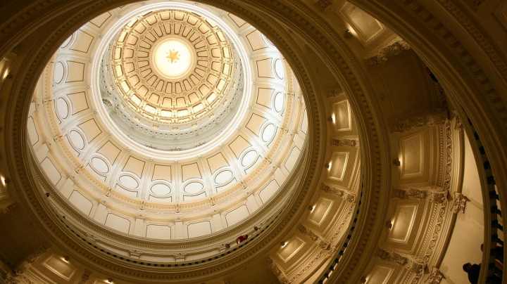 Creative Commons "Layers under the Dome of Texas State Capitol” by Wing-Chi Poon is licensed under CC BY 2.5