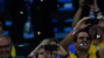 Brazil lifting the 2013 Confederations Cup trophy. (Photo is licensed under the CC BY 2.0)