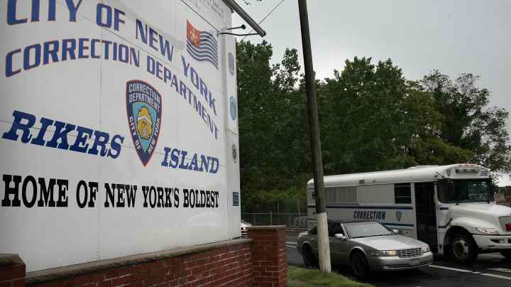 A view of the entrance to the Rikers Island prison complex. Photo by Spencer Platt/Getty Images News