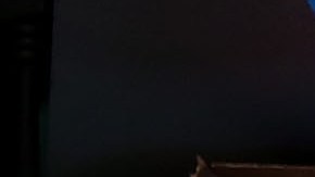 A customer buys Powerball tickets at Kavanagh Liquors in San Lorenzo, California. Photo by Justin Sullivan/Getty Images News