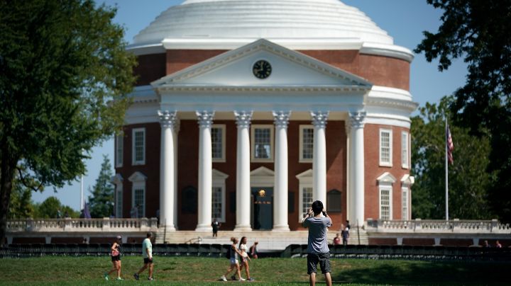 CHARLOTTESVILLE, VA - AUGUST 19:  Students return to the University of Virginia for the fall semester on August 19, 2017 in Charlottesville, Virginia. Photo by Win McNamee/Getty Images.