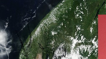 Photo by Itzel Alejandra Martinez. Art by Alan Lopez for Remezcla