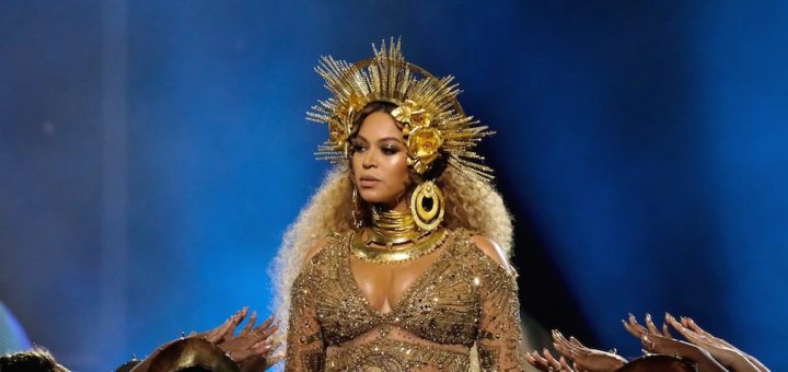 Singer Beyonce performs during The 59th GRAMMY Awards at STAPLES Center. Photo by Larry Busacca/Getty Images Entertainment