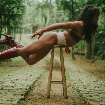 Photo by Nu Abe. Courtesy of Linn da Quebrada