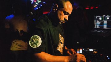 DJ Playero at Boiler Room x Apocalipsis' Tra Intergaláctico. Photo by Guarionex Rodriguez Jr. Courtesy of Apocalipsis