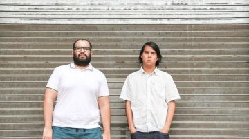 Vocalist Alejandro Archundia and drummer Guillermo Pacheco of Los Blenders. Photo by Alan Lopez for Remezcla