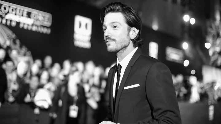 Diego Luna attends the World Premiere of 'Rogue One: A Star Wars Story' at the Pantages Theatre on December 10, 2016.  Photo by Charley Gallay/Getty Images for Disney