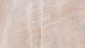 Tatiana Hazel. Photo by Itzel Alejandra Martinez for Remezcla