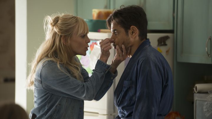 Anna Faris as Kate and Eugenio Derbez as Leonardo in 'Overboard.' Courtesy of Metro-Goldwyn-Mayer Pictures / Pantelion Films