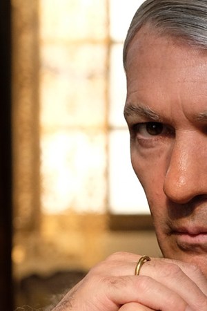 Antonio Banderas plays Pablo Picasso in Season 2 of Emmy-nominated series 'Genius.' Photo by Dusan Martincek. Courtesy of National Geographic