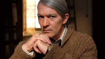 Antonio Banderas plays Pablo Picasso in Season 2 of Emmy-nominated series 'Genius.' Photo by Dusan Martincek. Courtesy of National Geographic