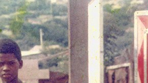 The pico El Negro Rumbero is pictured at a Sin Palenque dance in the Barrio Nueva Colombia. The photo was taken around 1987 or 1988. Archived by Fabian Altahona