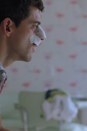 Luis Gerardo Mendez appears in Time Share (Tiempo Compartido by Sebastián Hofmann. Photo by Matias Penachino. Courtesy of Sundance Institute.