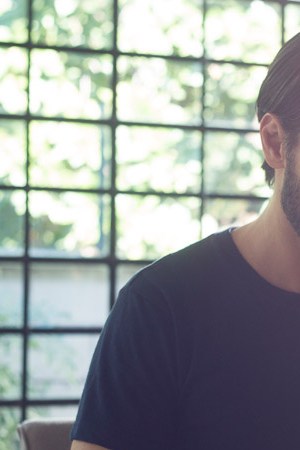 Rodrigo Santoro appears in Un Traductor by Rodrigo Barriuso and Sebastián Barriuso, an official selection of the World Cinema Dramatic Competition at the 2018 Sundance Film Festival. Courtesy of Sundance Institute | photo by Gabriel Guerra Bianchini.