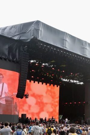 Festivalgoers attend the 2017 Panorama Music Festival at Randall's Island on July 29, 2017 in New York City. Photo by Rebecca Smeyne/Getty Images for Panorama