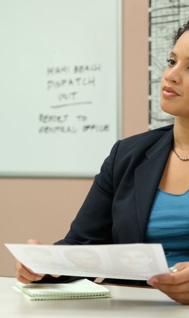 Dascha Polanco as Lori in 'The Assassination of Gianni Versace: American Crime Story' Episode 2 "Manhunt." Photo by Ray Mickshaw. Courtesy of FX