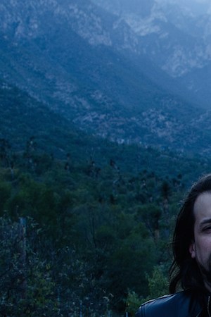 Los Mundos photo by Thom Díaz