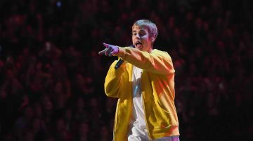 Musician Justin Bieber performs onstage during Z100's Jingle Ball 2016 at Madison Square Garden on December 9, 2016 in New York, New York.  Photo by Nicholas Hunt/Getty Images for iHeart