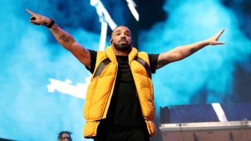 Drake performs on the Coachella stage during day 2 of the Coachella Valley Music And Arts Festival (Weekend 1) at the Empire Polo Club on April 15, 2017 in Indio, California.  Photo by Christopher Polk/Getty Images for Coachella