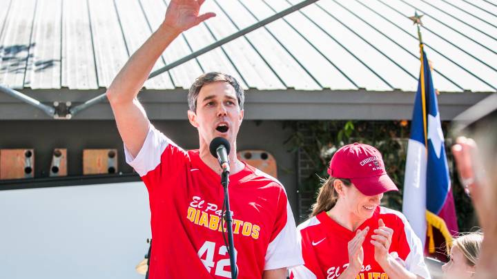 Rep. Beto O'Rourke gives a speech alongside his wife Amy Hoover Sanders. Photo by Drew Anthony Smith/Getty Images