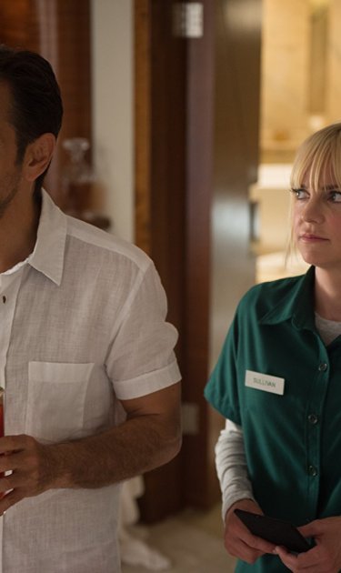 Anna Faris as Kate and Eugenio Derbez as Leonardo in 'Overboard.' Courtesy of Metro-Goldwyn-Mayer Pictures / Pantelion Films