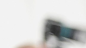 La La Anthony (L) and Carmelo Anthony attend the "Manus x Machina: Fashion In An Age Of Technology" Costume Institute Gala at Metropolitan Museum of Art on May 2, 2016 in New York City.  Photo by Mike Coppola/Getty Images for People.com