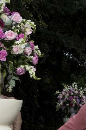 'La Casa de las Flores' still courtesy of Netflix