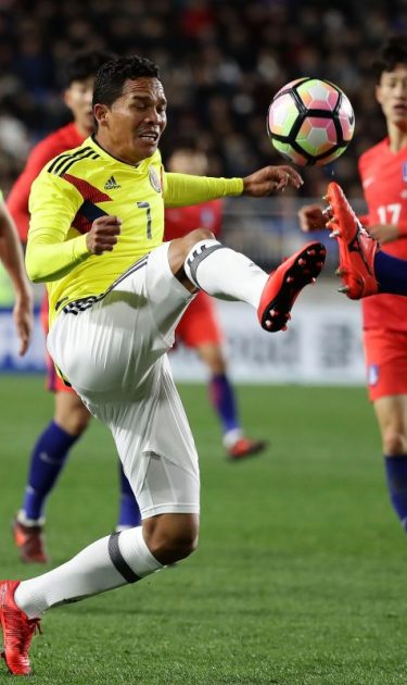 Carlos Bacca of Colombia controls the ball during friendly match between South Korea and Colombia.  (Photo by Chung Sung-Jun/Getty Images)