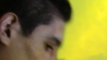 'Yo No Soy Guapo' trailer still.