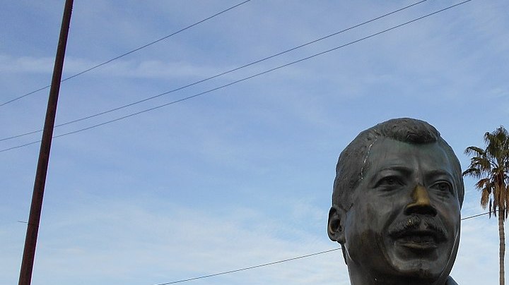 Memorial for Luis Donaldo Colosio in Puerto Peñasco De Phi - Trabajo propio, CC0, Enlace