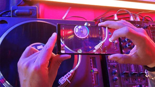 GIF taken with Samsung Galaxy Note9