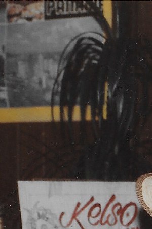 At Kelso, Julieta Carmichael and Mercedes Marthe pose together, wearing traditional-style dresses. Courtesy of Roberto Rabanne's personal collection