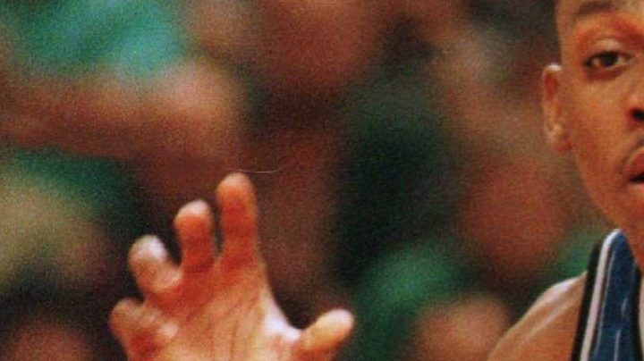 Forward Michael Jordan of the Chicago Bulls knocks the ball out of the hands of guard Anfernee ''Penny'' Hardaway of the Orlando Magic during second quarter action of game one of the Eastern Conference Championships. Photo by Jonathan Daniel  / 	Getty Images Sport