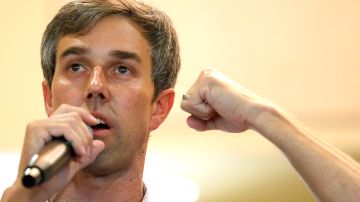 U.S. Rep Beto O'Rourke (D-TX) of El Paso speaks during a town hall meeting at the Quail Point Lodge. Photo by Chris Covatta/Getty Images