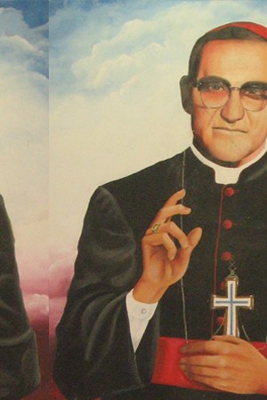 Photo of mural by Giovani Ascencio Ardón y Raul Lemus is licensed under GNU Free Documentation License.