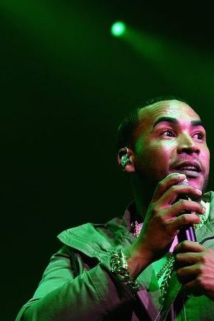 Don Omar performs at the Cubatonazo - El Concierto at Hard Rock Live! in the Seminole Hard Rock Hotel & Casino. Photo by Gustavo Caballero/Getty Images