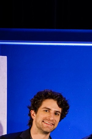 Darío Yazbek, Diego Boneta, Ted Sarandos, Mariana Treviño, Gisselle Kuri, Diego Luna, Alberto Guerra, Omar Chaparro attend the 2019 Foro Netflix in Mexico City, Mexico. Photo by Fernando Vidaurri. Courtesy of Netflix