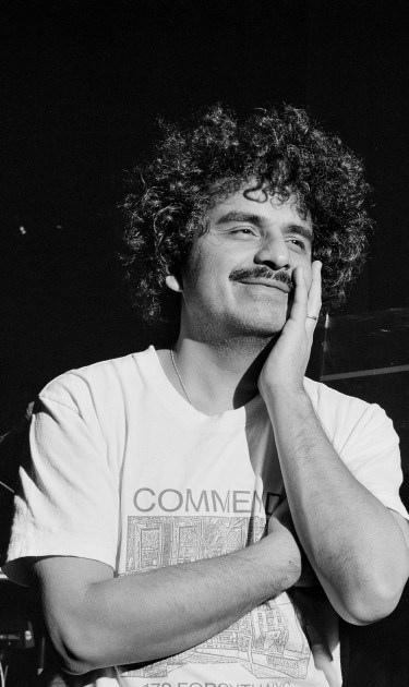 Helado Negro. Photo by Roy Baizan for Remezcla