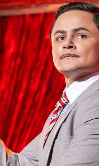 'Alternatino with Arturo Castro' photo by Cara Howe. Courtesy of Comedy Central.