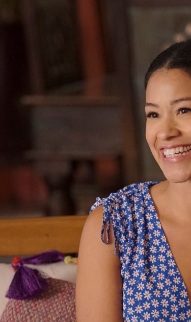 Photo: Kevin Estrada/The CW -- © 2019 The CW Network, LLC. All Rights Reserved.