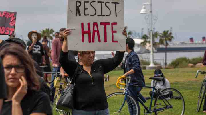 Counter-demonstrators rally to oppose an anticipated white-nationalist rally on April 28, 2019 in Long Beach, California. Photo by David McNew/Getty Images