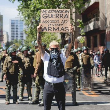 Chilean-Protest-Musicians
