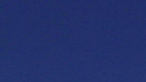 A JetBlue Airways jet sits on the tarmac at the Ft. Lauderdale/Hollywood International airport in Ft. Lauderdale, Florida. Photo by Joe Raedle/Getty Images