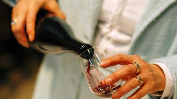 Creative Commons "Wine being poured into a glass” by Fabio Ingrosso is licensed under CC BY 2.0 IV.