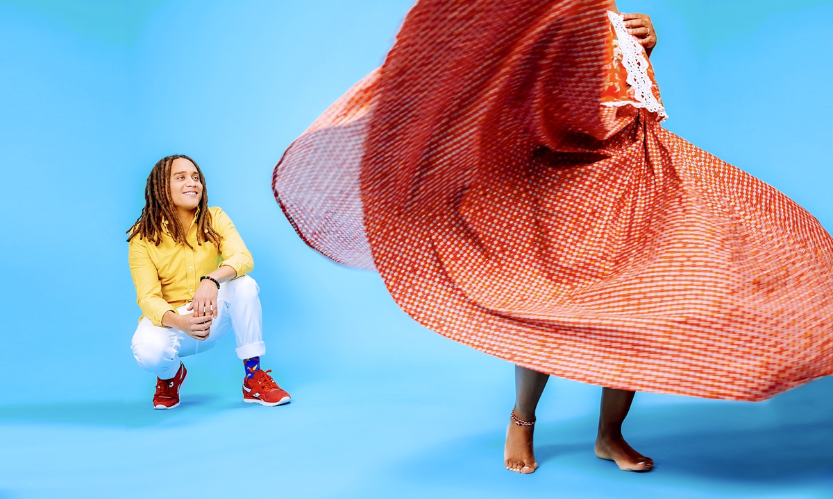 Yasser Tejeda & Palotré Premiere 'Amor Arrayano' Video